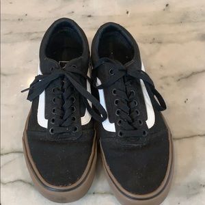 Vans with rubber sole men’s 7 women’s 8.5